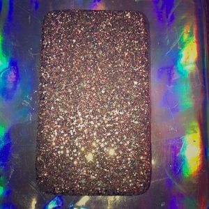 gold sequin wallet 😍